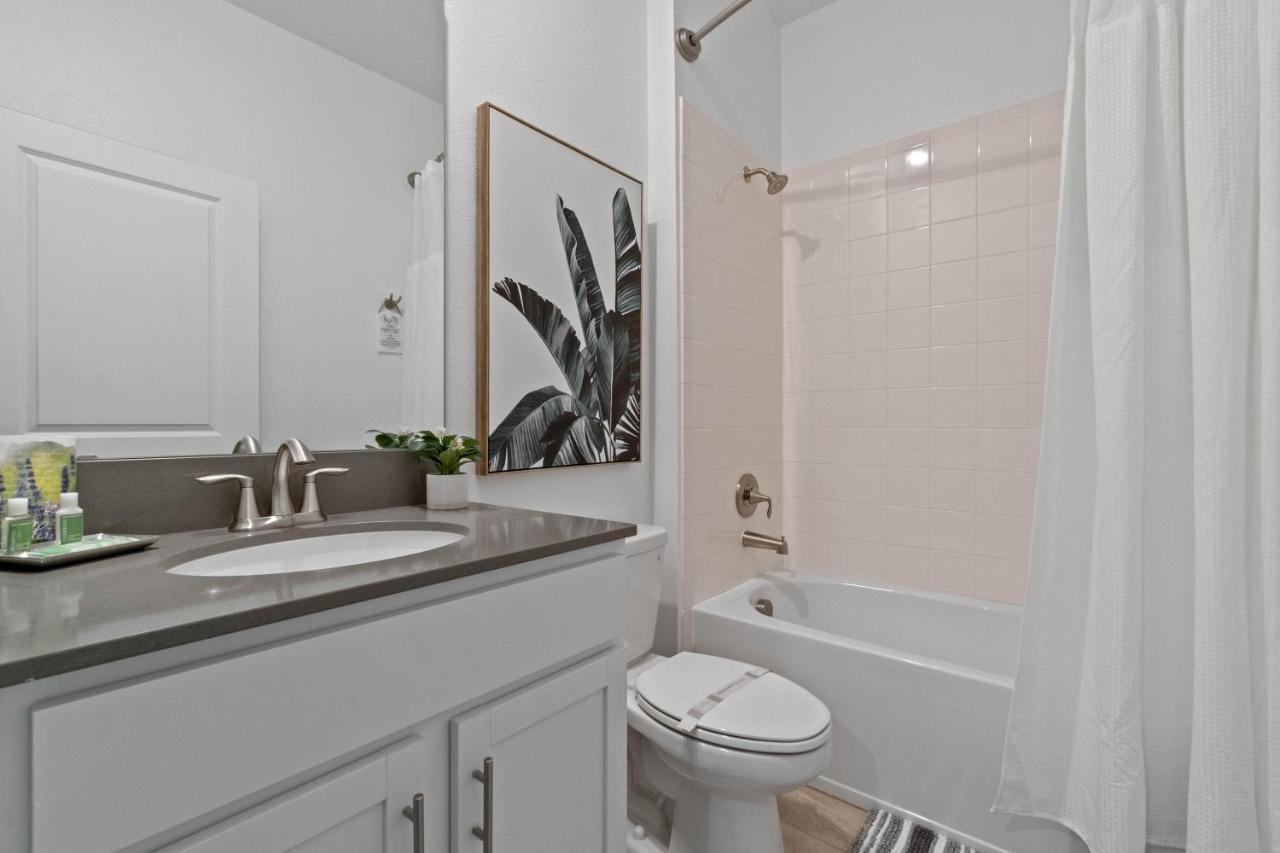 Beautiful Family Villa - Pool And Hot Tub - Near Disney World คิสซิมมี ภายนอก รูปภาพ